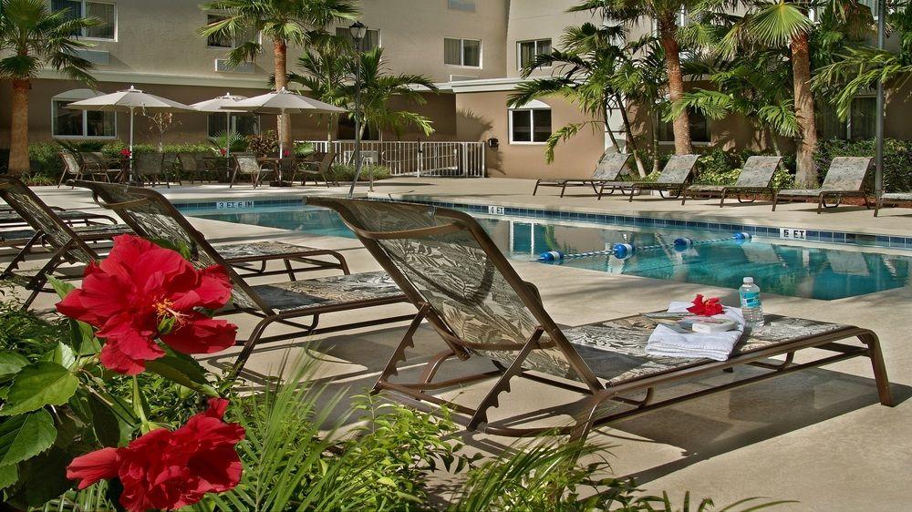 Holiday Inn Express West Palm Beach Metrocentre By Ihg Εξωτερικό φωτογραφία